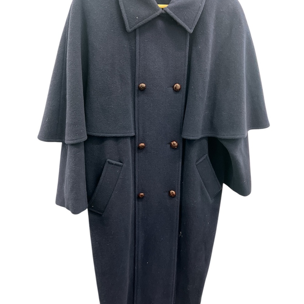 EUC Elegant 100% Wool Navy Blue Coat